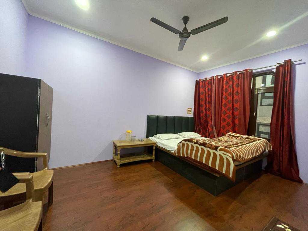 Hotel O Kohsheen Guest House Srinagar  Exterior photo